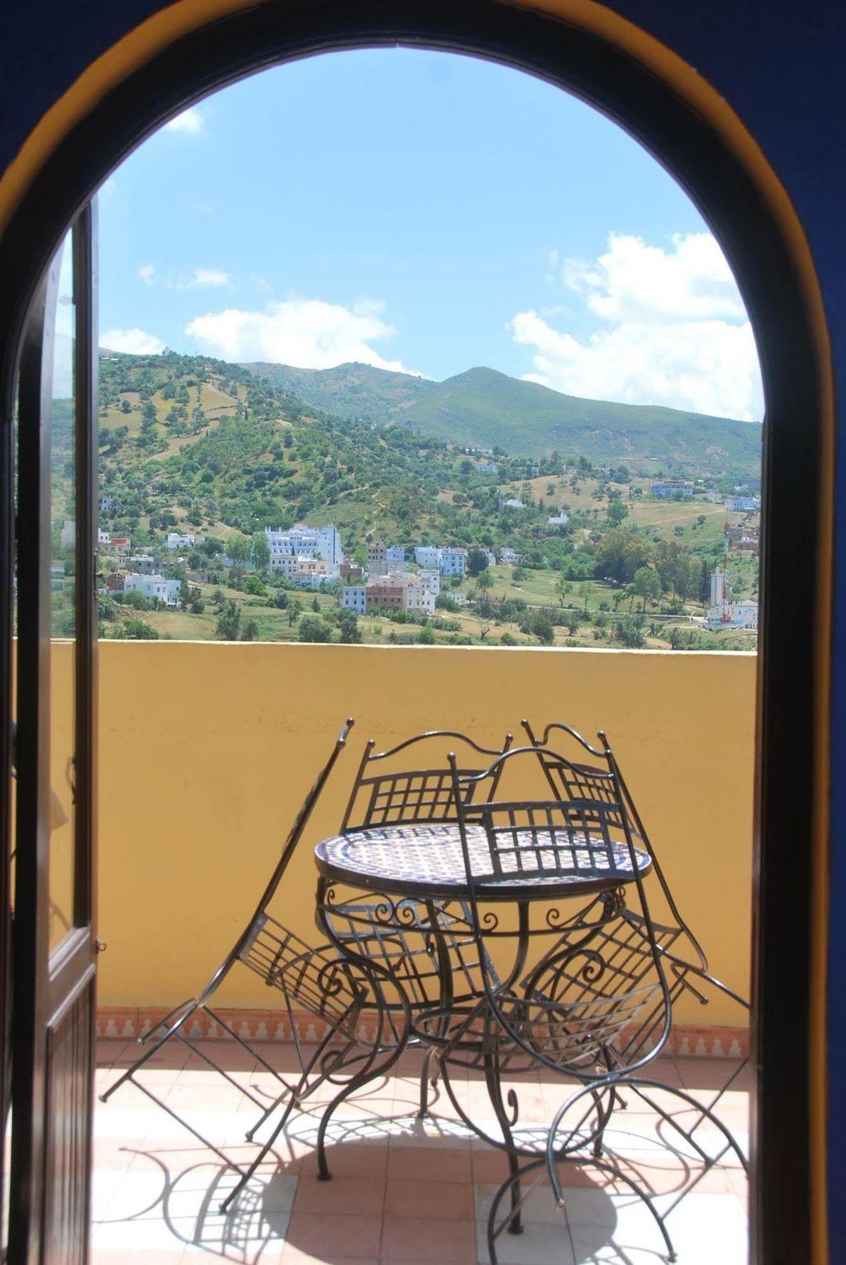 Bed and Breakfast Dar Zman Шефшауэн Экстерьер фото